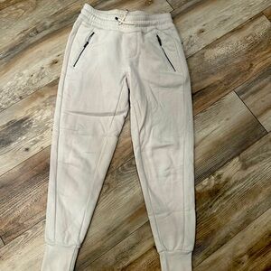 Fundamental Coast joggers